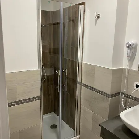 Siclari B&b-rooms&suite Couette-café Taurianova