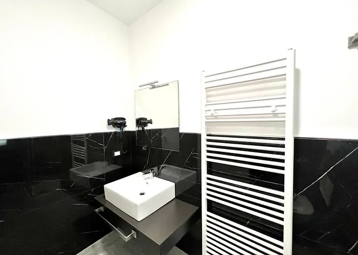 Alojamento de Acomodação e Pequeno-almoço Siclari B&b-rooms&suite